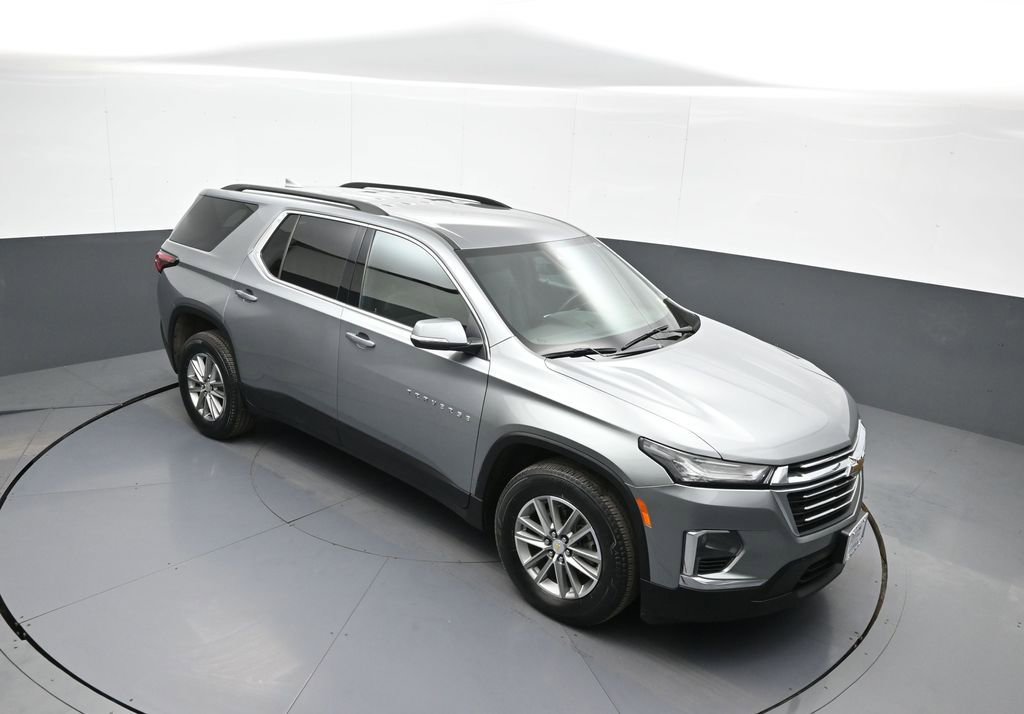 Used 2023 Chevrolet Traverse LT AWD/4WD image 37