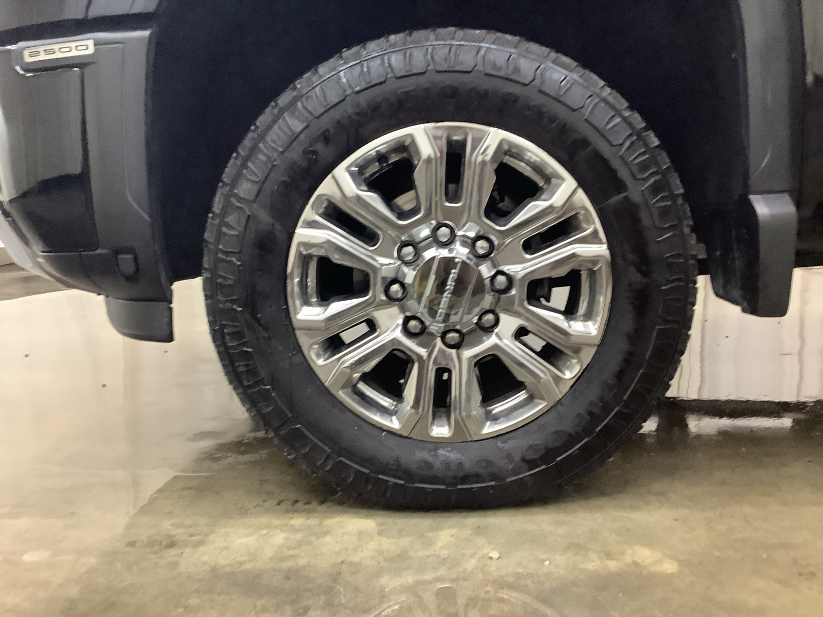 Used 2024 GMC Sierra 2500 Denali w/ Denali Reserve Package AWD/4WD image 27