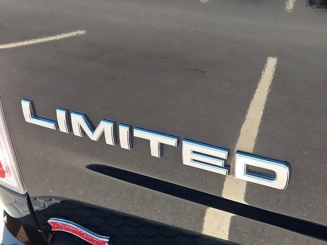 Used 2015 RAM 1500 Limited image 26