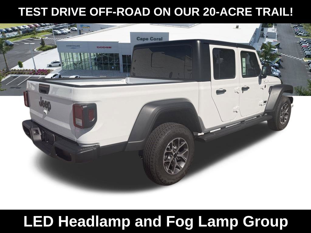 New 2026 Jeep Gladiator Sport AWD/4WD image 4
