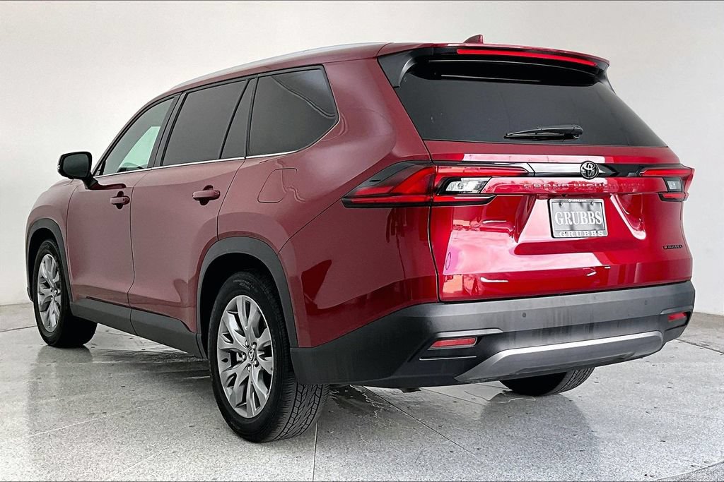 Used 2025 Toyota Grand Highlander FWD image 15