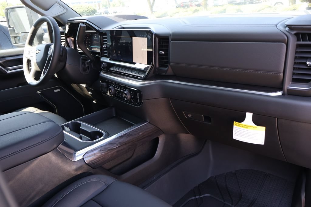 New 2026 Chevrolet Silverado 3500 LTZ w/ LTZ Premium Package AWD/4WD image 42