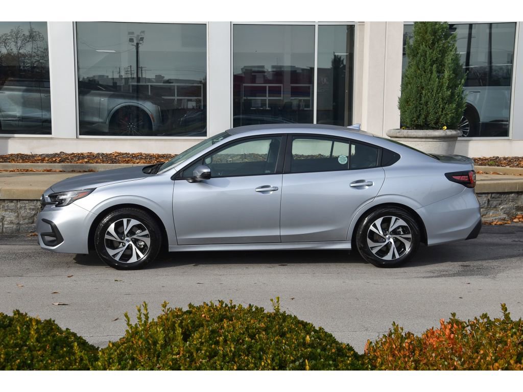 Certified 2025 Subaru Legacy Premium w/ Popular Package #1A image 6