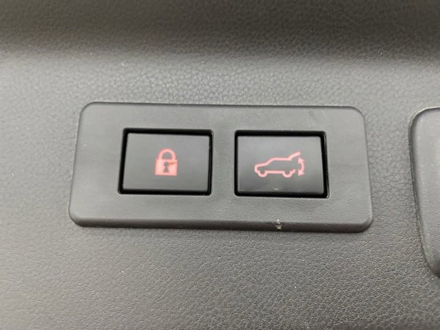 Used 2025 Subaru Forester Sport image 13