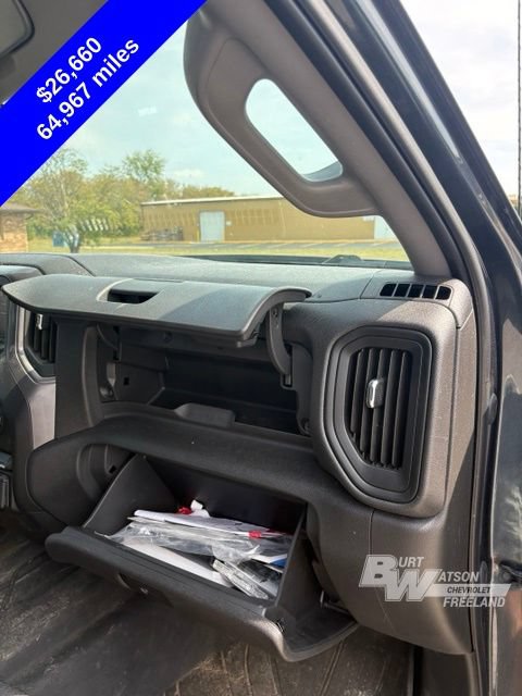 Used 2020 Chevrolet Silverado 1500 Custom w/ Custom Value Package AWD/4WD image 32