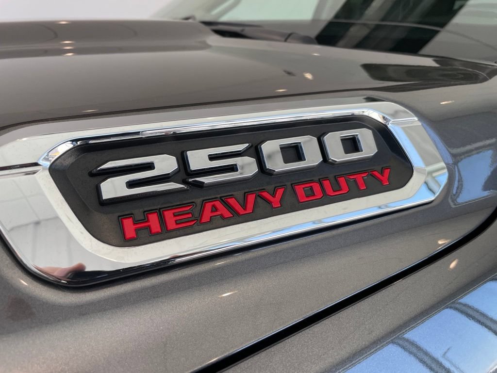 Used 2022 RAM 2500 Laramie AWD/4WD image 9