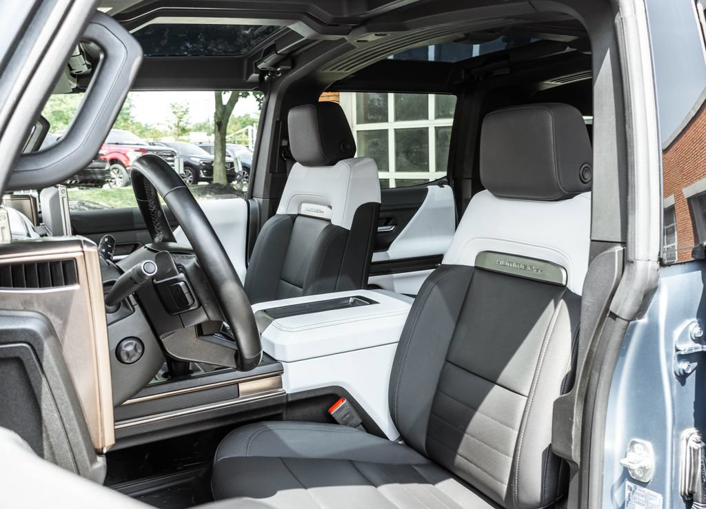Used 2024 GMC Hummer EV 3X w/ Omega Edition AWD/4WD image 7