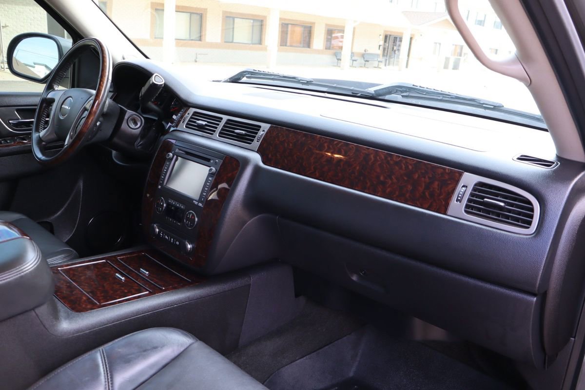 Used 2014 GMC Sierra 2500 Denali image 17