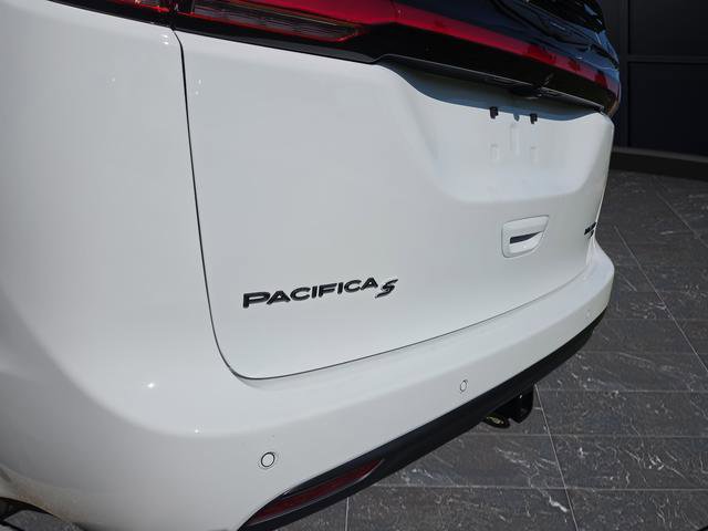 New 2026 Chrysler Pacifica Limited w/ S Appearance Package image 39