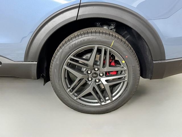 New 2026 Ford Explorer ST-Line w/ ST-Line Street Pack image 33