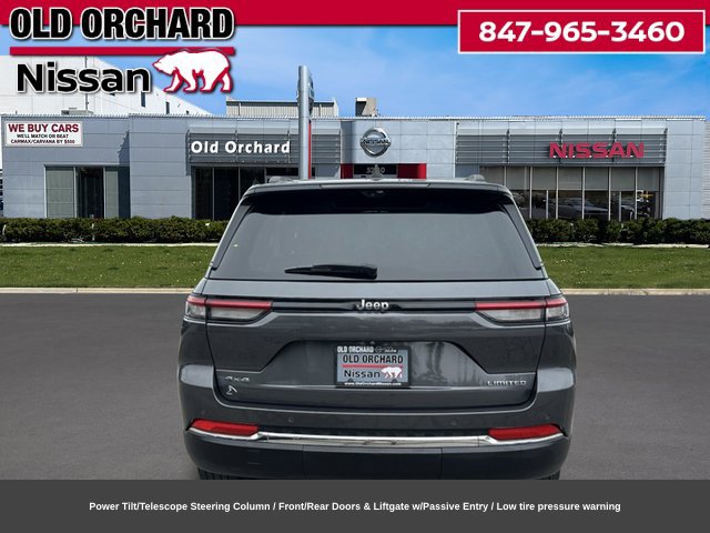 Used 2023 Jeep Grand Cherokee Limited w/ Luxury Tech Group II AWD/4WD image 8