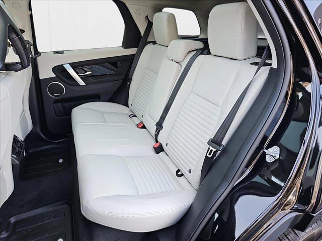 Used 2025 Land Rover Discovery Sport S image 14