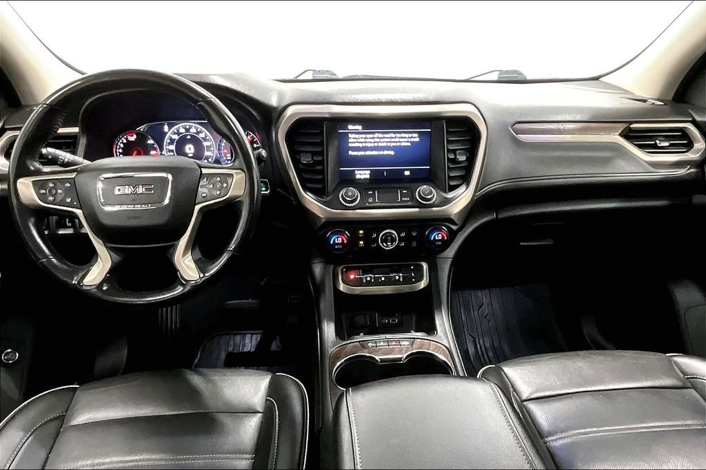 Used 2022 GMC Acadia Denali w/ Denali Ultimate Package FWD image 18