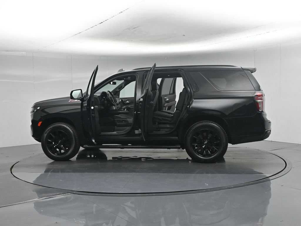 Used 2022 Chevrolet Tahoe Z71 w/ Luxury Package AWD/4WD image 42