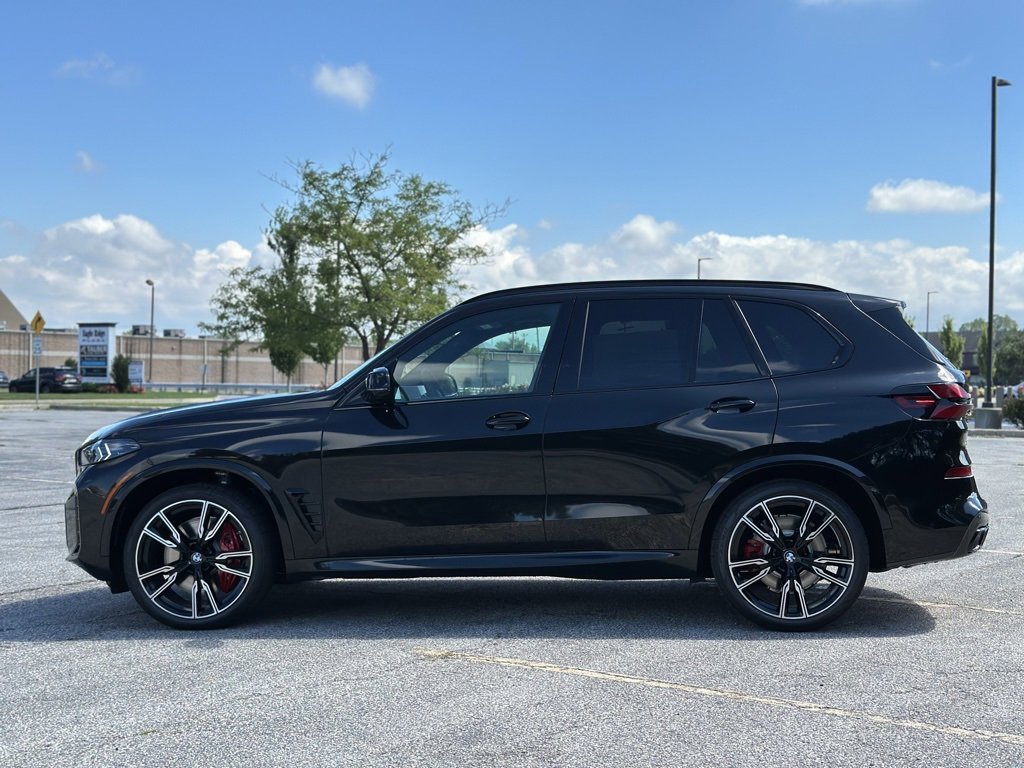 New 2026 BMW X5 M60i image 4