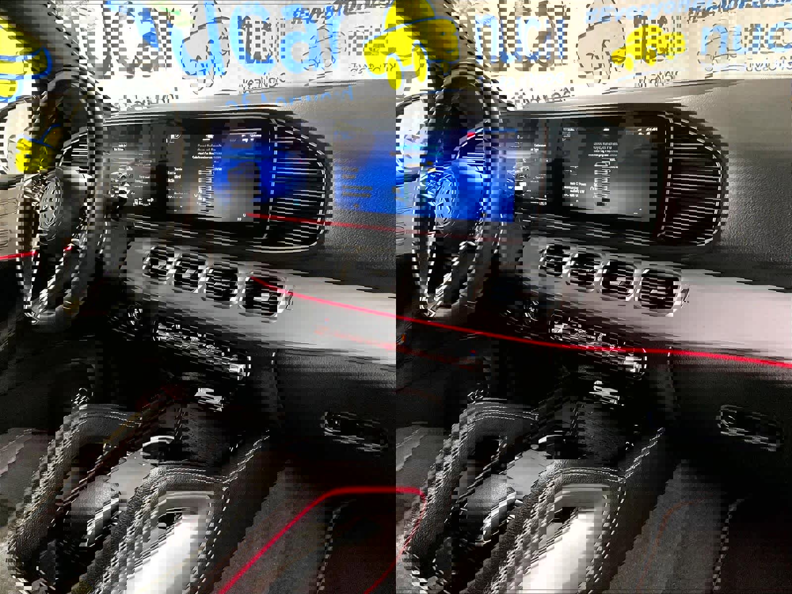 Used 2024 Mercedes-Benz GLE 450e 4MATIC image 14