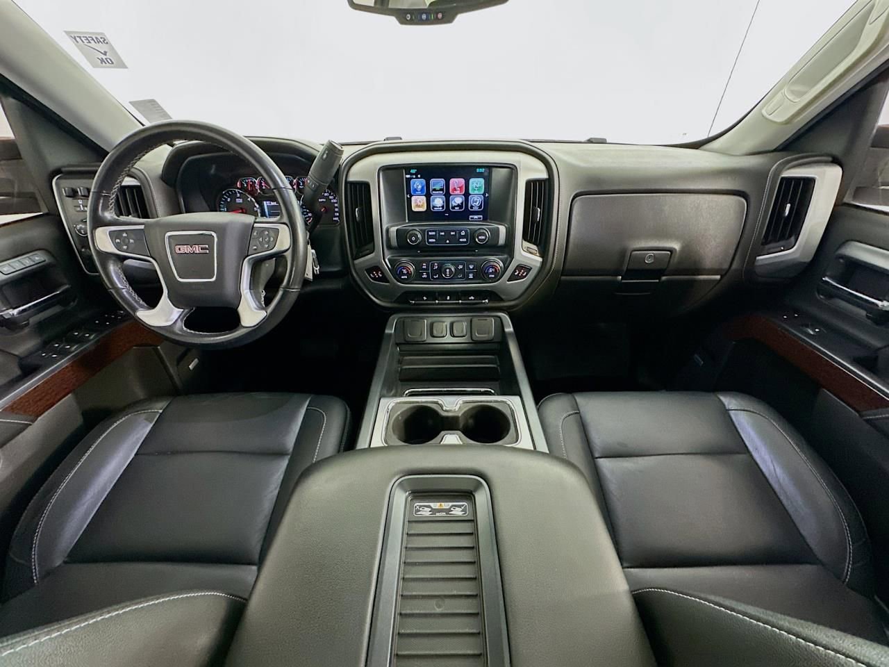 Used 2018 GMC Sierra 1500 SLT w/ SLT Premium Package AWD/4WD image 10