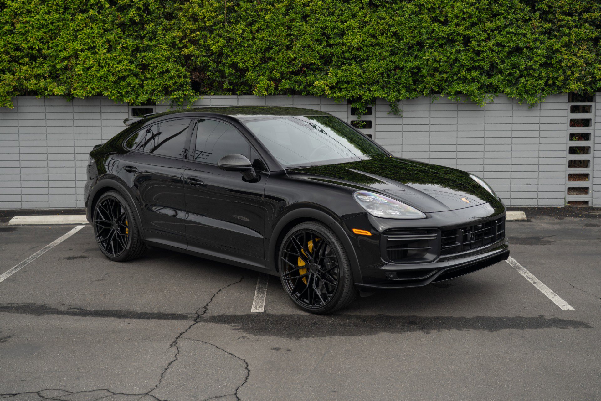Used 2023 Porsche Cayenne Turbo GT image 13