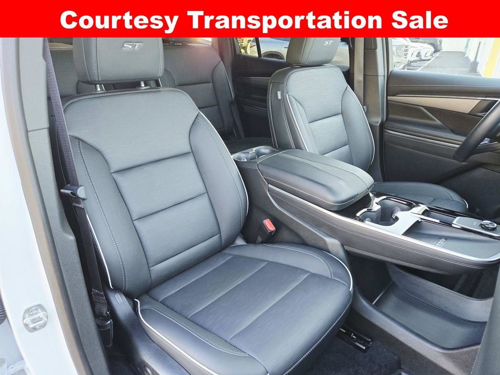 New 2025 Buick Enclave Sport Touring w/ Power Package image 17