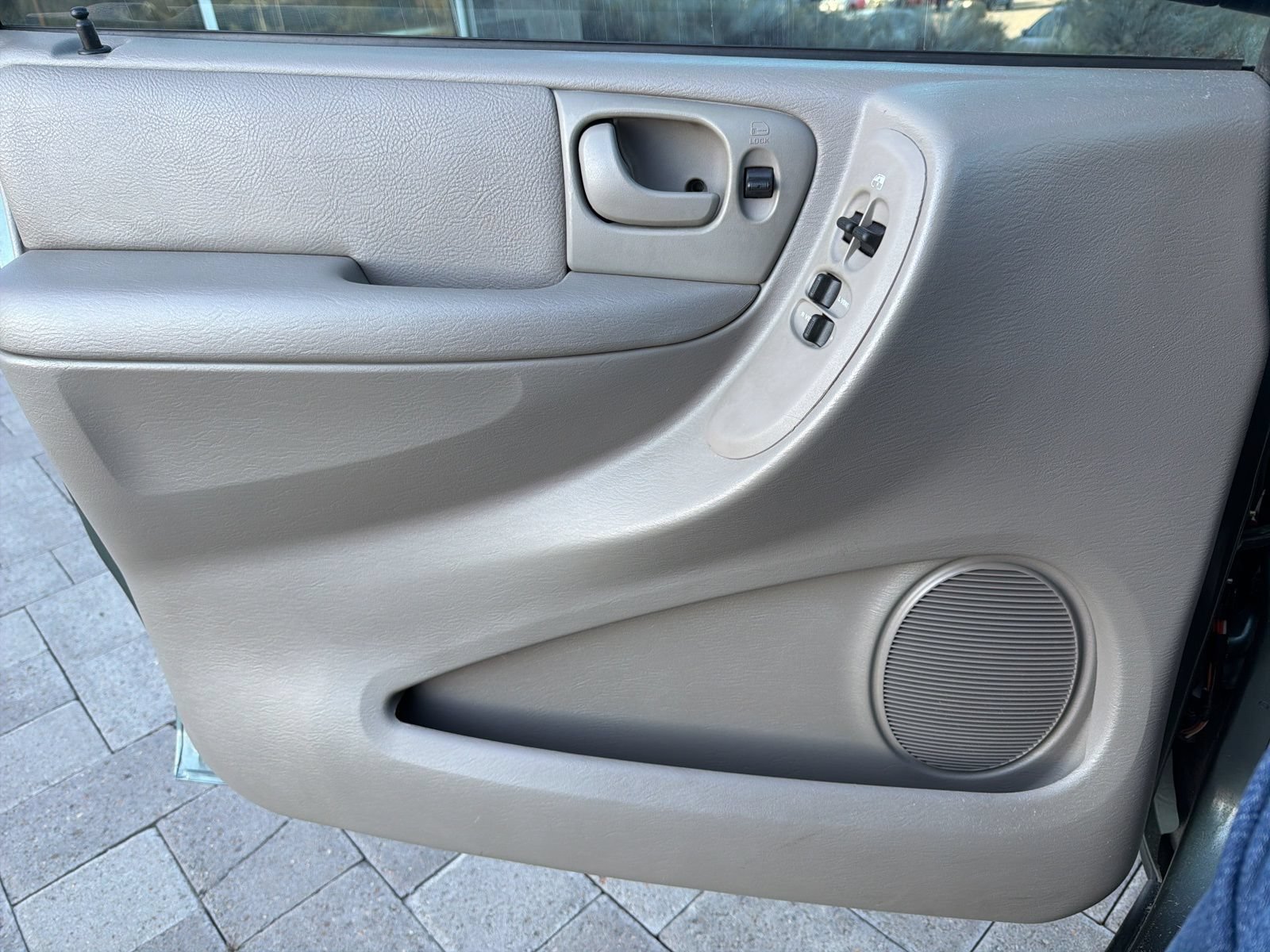 Used 2003 Dodge Grand Caravan Sport FWD image 60