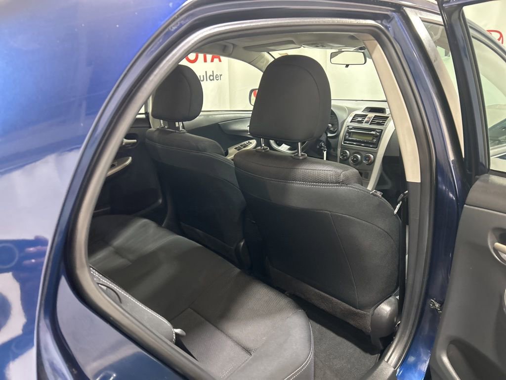 Used 2012 Toyota Corolla S image 15