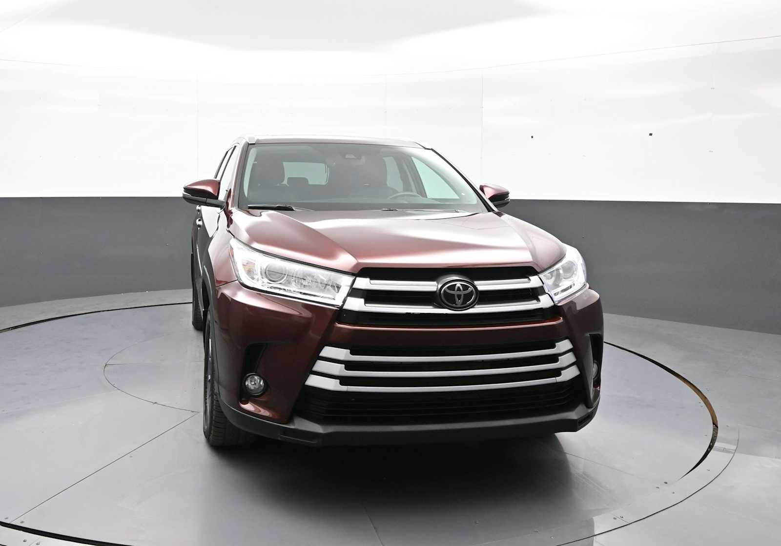 Used 2019 Toyota Highlander XLE w/ Protection Package #3