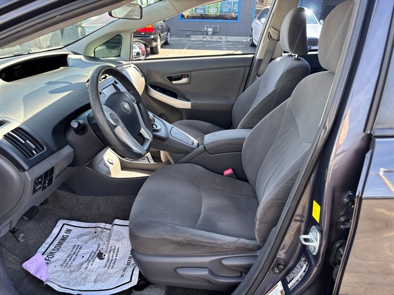Used 2010 Toyota Prius Three FWD image 7