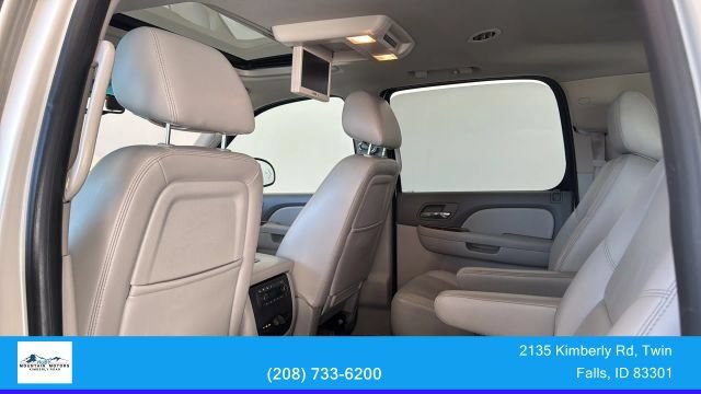 Used 2014 Chevrolet Suburban LTZ AWD/4WD image 28