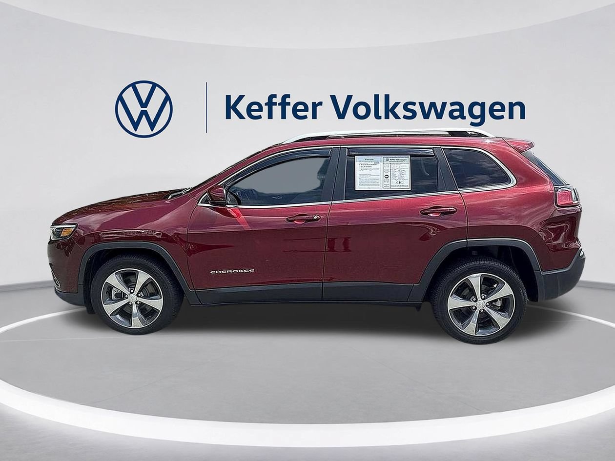 Used 2019 Jeep Cherokee Limited FWD image 2