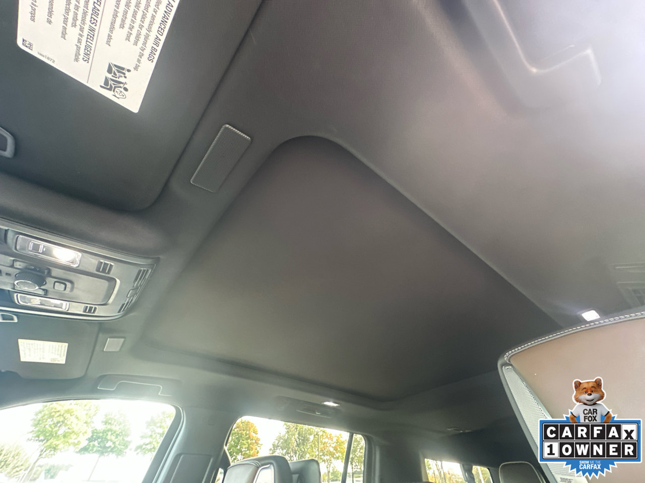 Used 2025 GMC Yukon XL Denali Ultimate AWD/4WD image 31