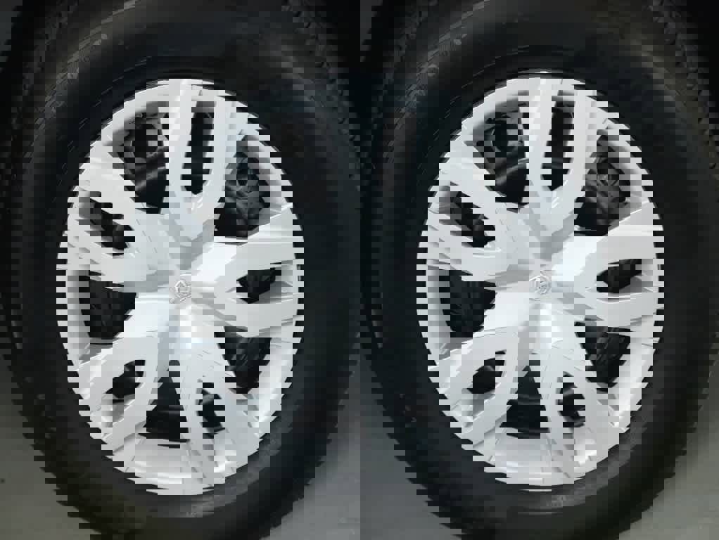 Used 2023 Toyota Corolla Cross L image 10