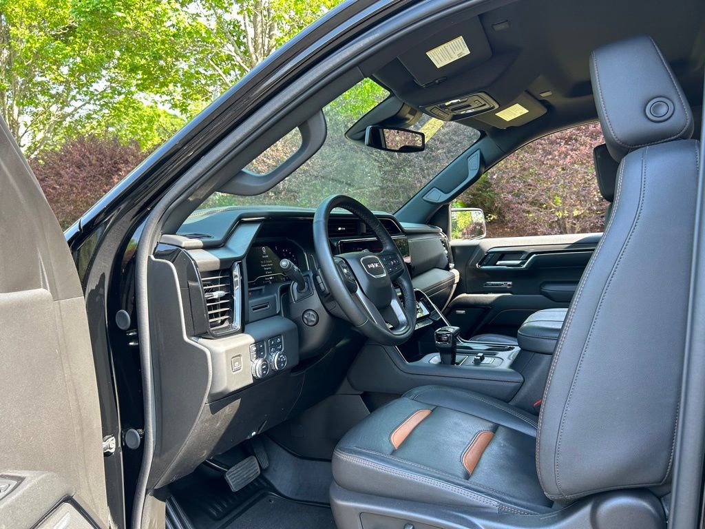 Certified 2024 GMC Sierra 1500 AT4 w/ AT4 Premium Package AWD/4WD image 42