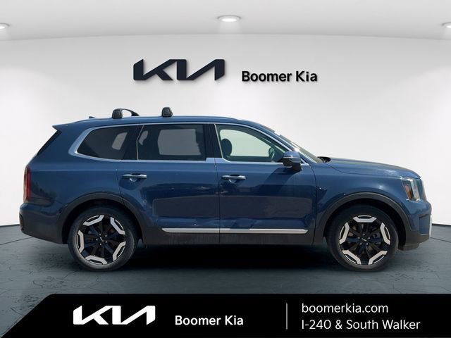 Certified 2025 Kia Telluride S AWD/4WD image 4