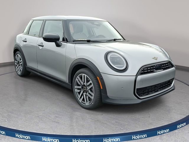 New 2026 MINI Cooper 4-Door Hardtop image 2