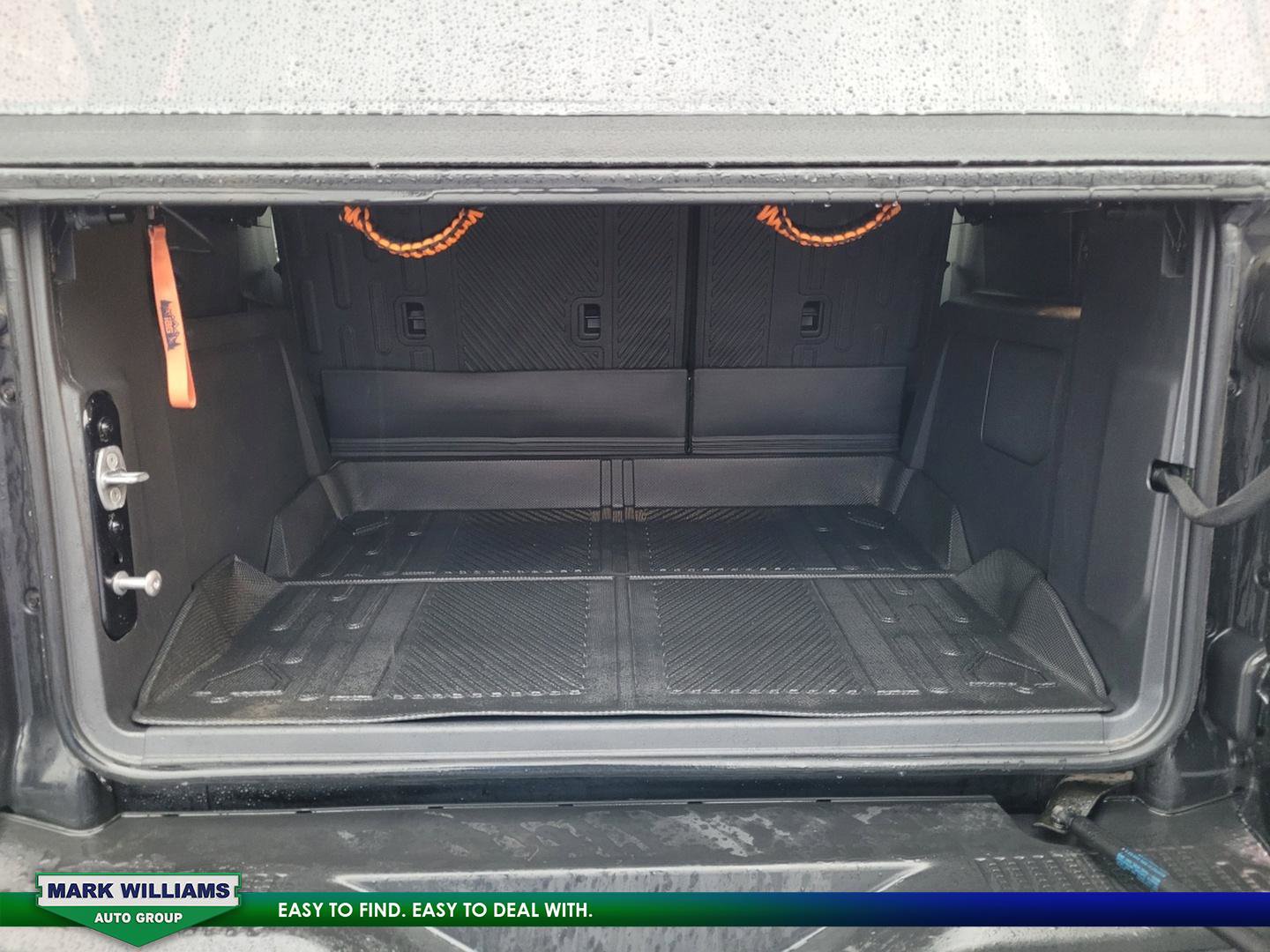 Used 2023 Ford Bronco Badlands image 29