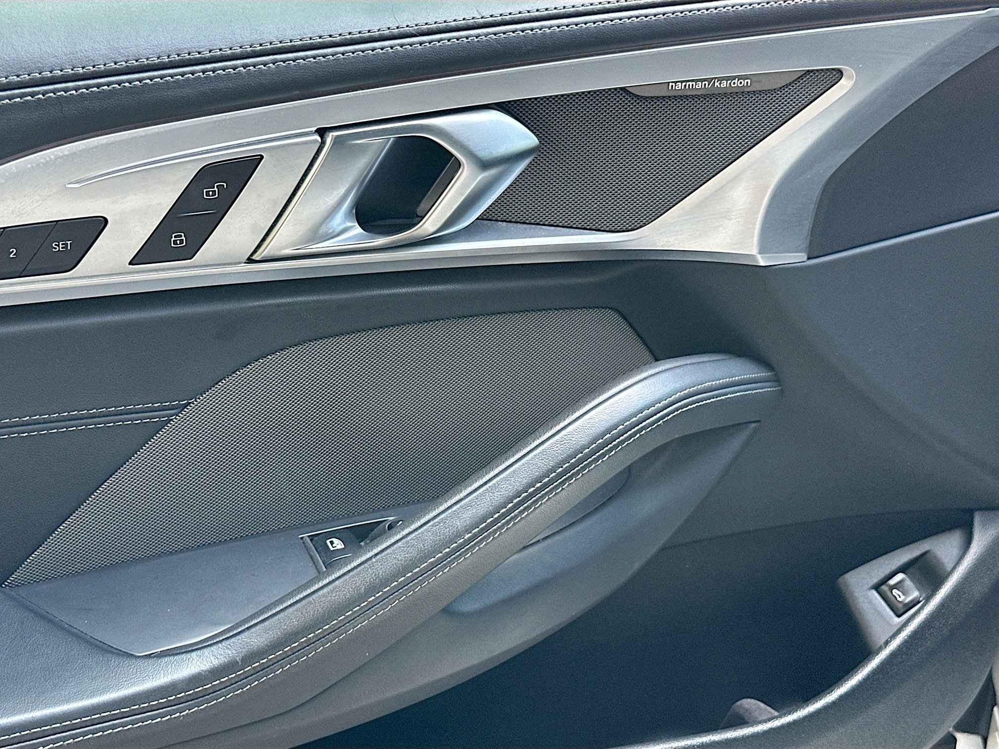 Used 2022 BMW M850i xDrive Coupe image 18