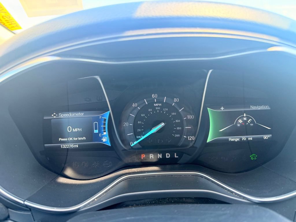 Used 2018 Ford Fusion Titanium FWD image 20