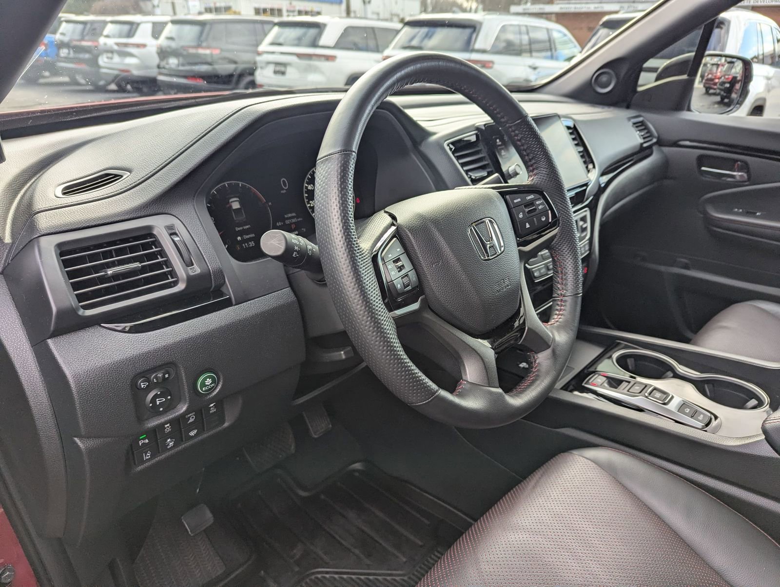 Used 2024 Honda Ridgeline Black Edition image 9