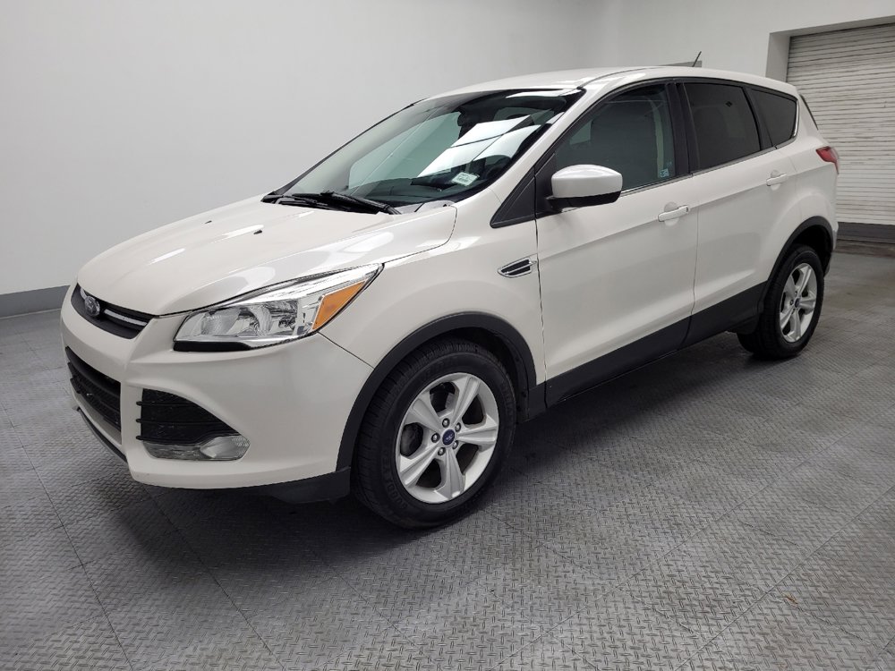 Used 2014 Ford Escape SE FWD image 2