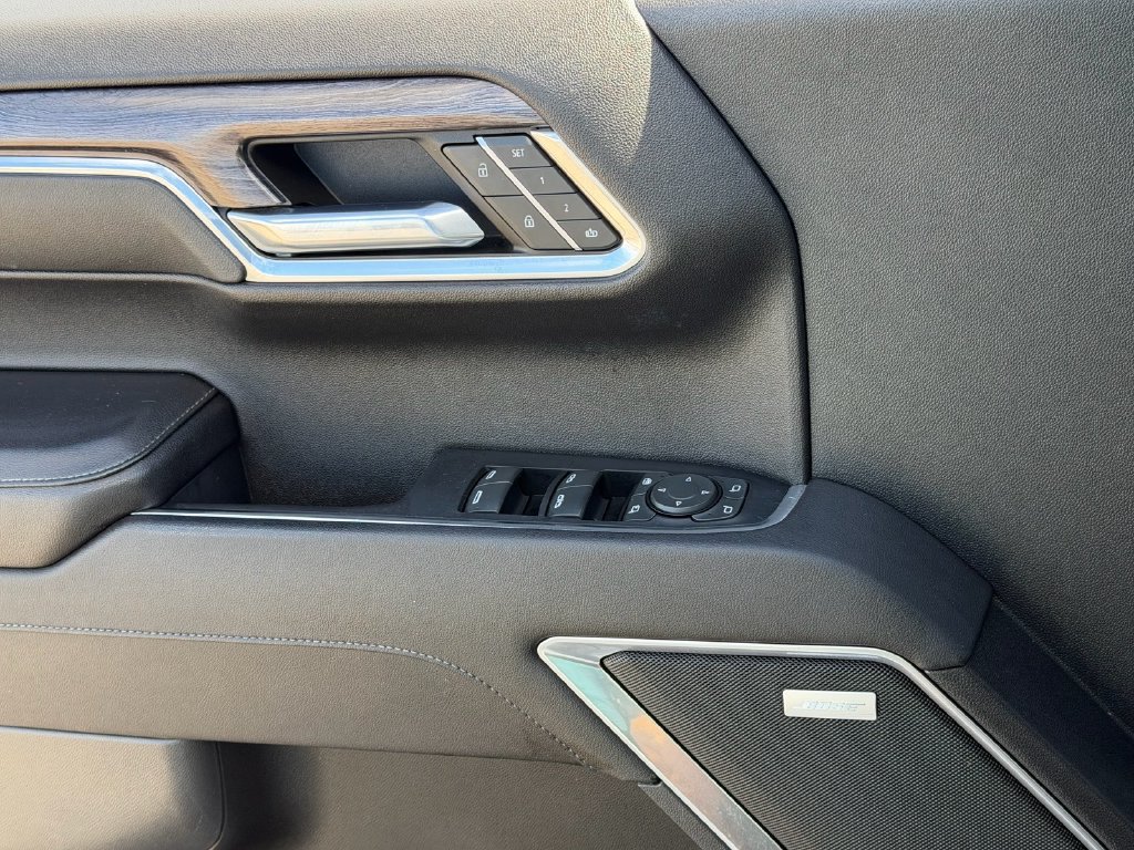 Used 2023 Chevrolet Silverado 1500 LTZ RWD image 26