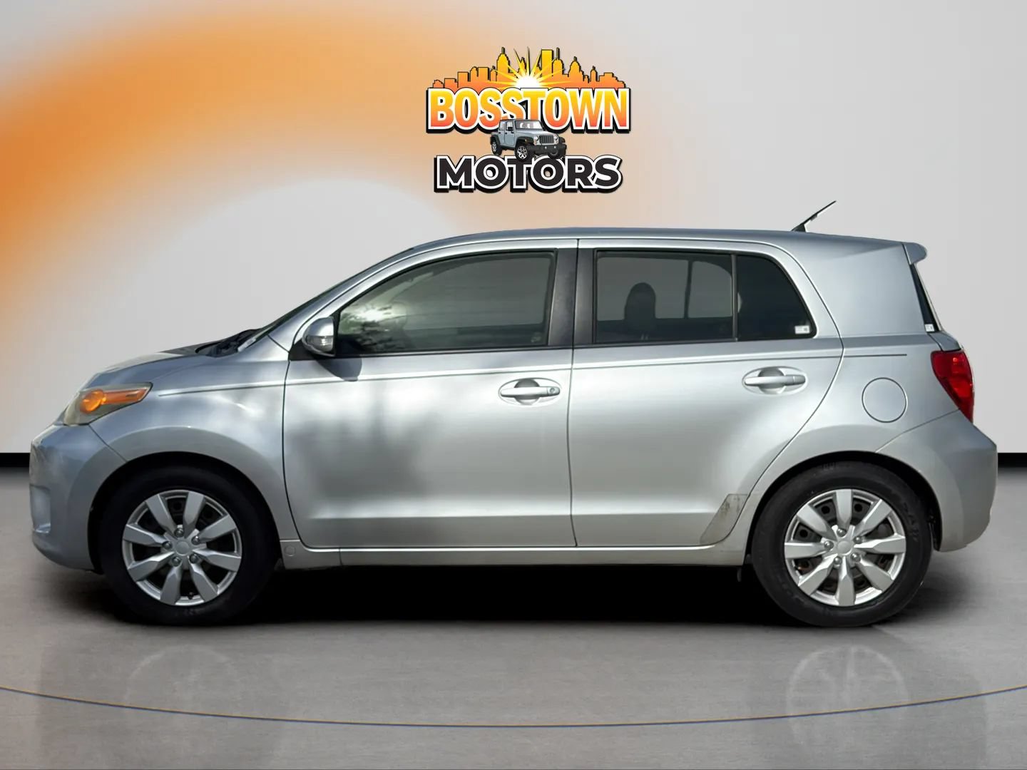 Used 2012 Scion xD FWD image 3