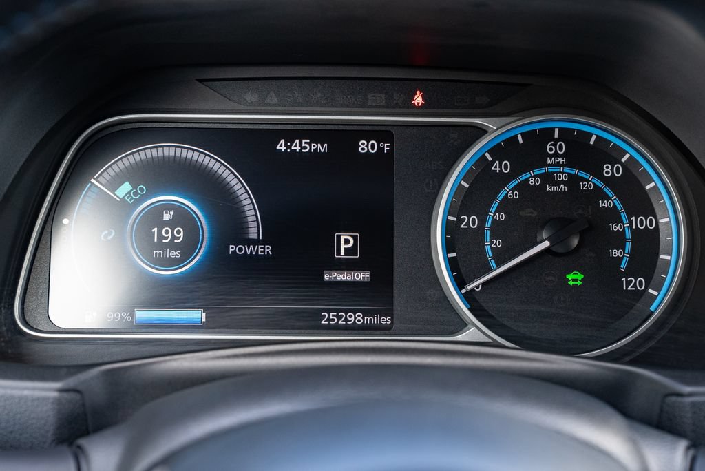 Used 2024 Nissan Leaf SV Plus FWD image 15
