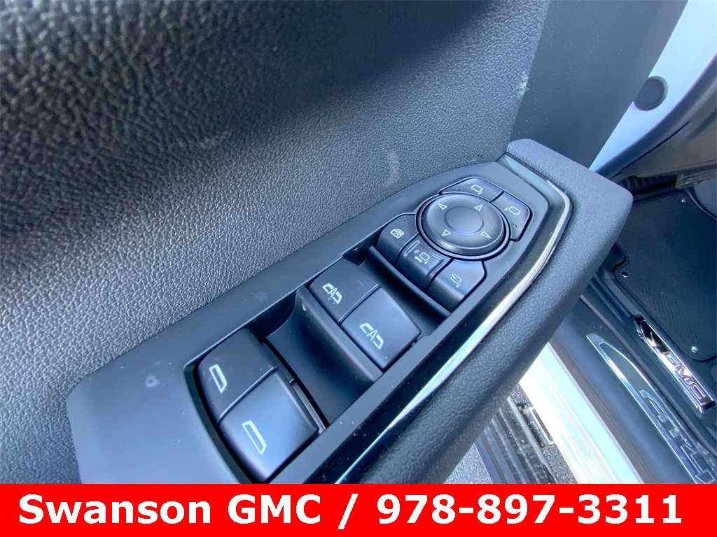 New 2026 GMC Sierra 2500 AT4 w/ AT4 Preferred Package image 21