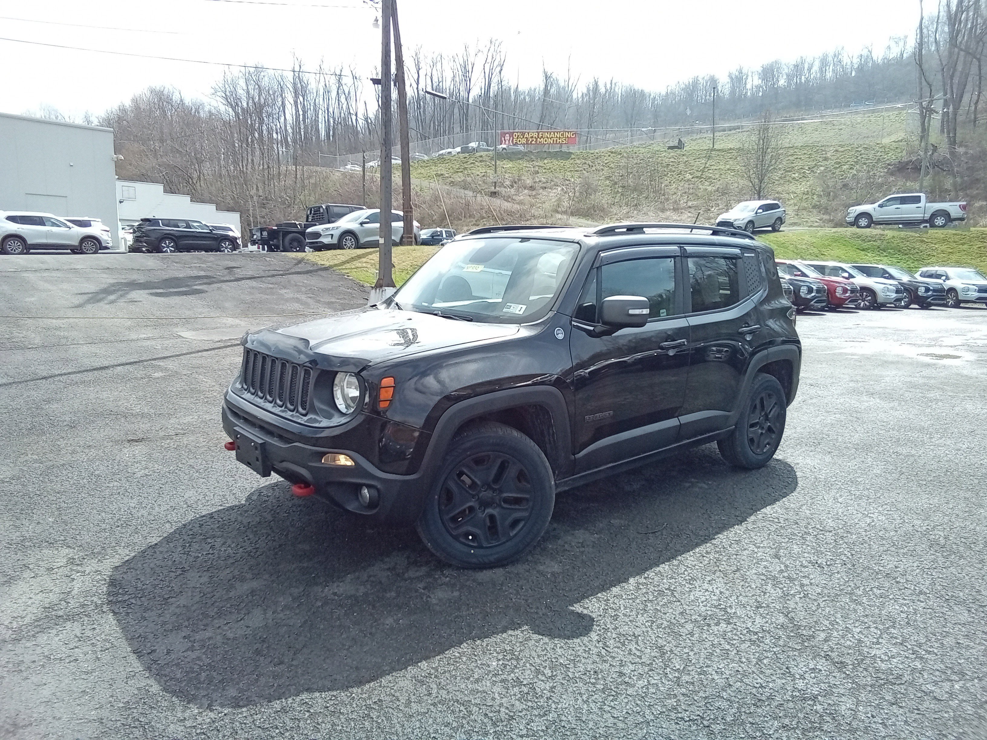 Used 2017 Jeep Renegade Trailhawk image 9