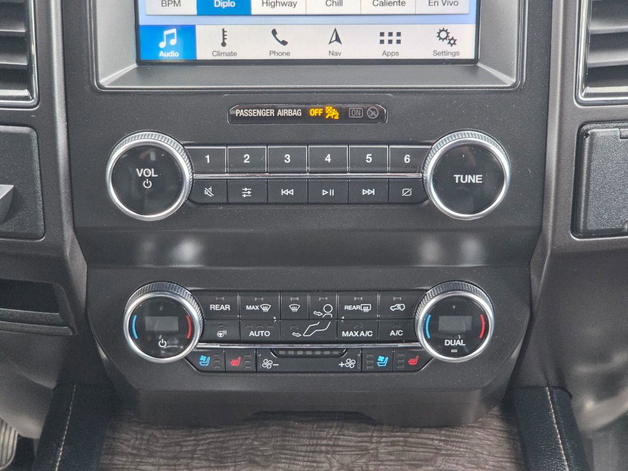 Used 2019 Ford Expedition Max Limited image 23