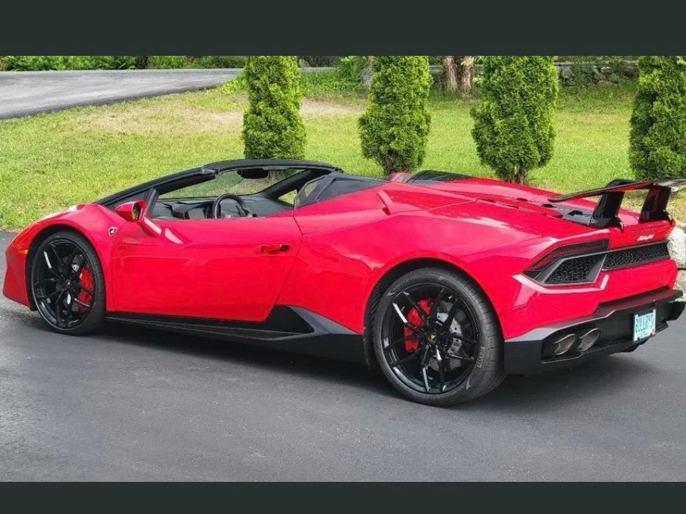 Used 2019 Lamborghini Huracan LP 580-2 RWD image 4