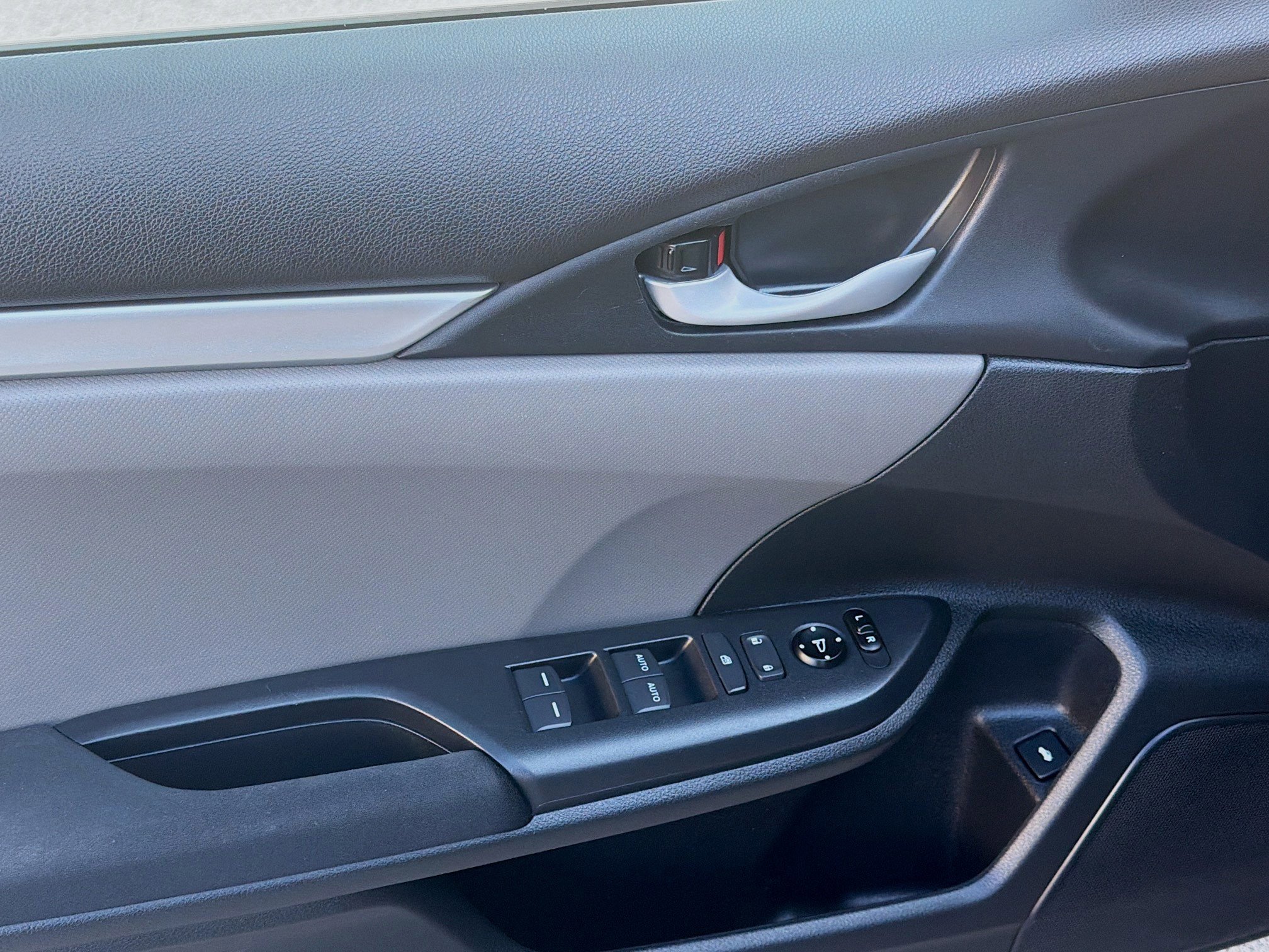 Certified 2020 Honda Civic LX image 16