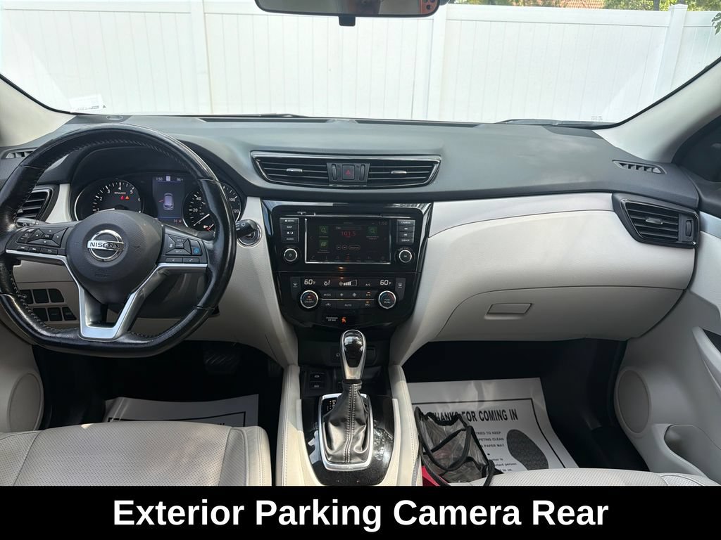 Used 2020 Nissan Rogue Sport SL FWD image 15