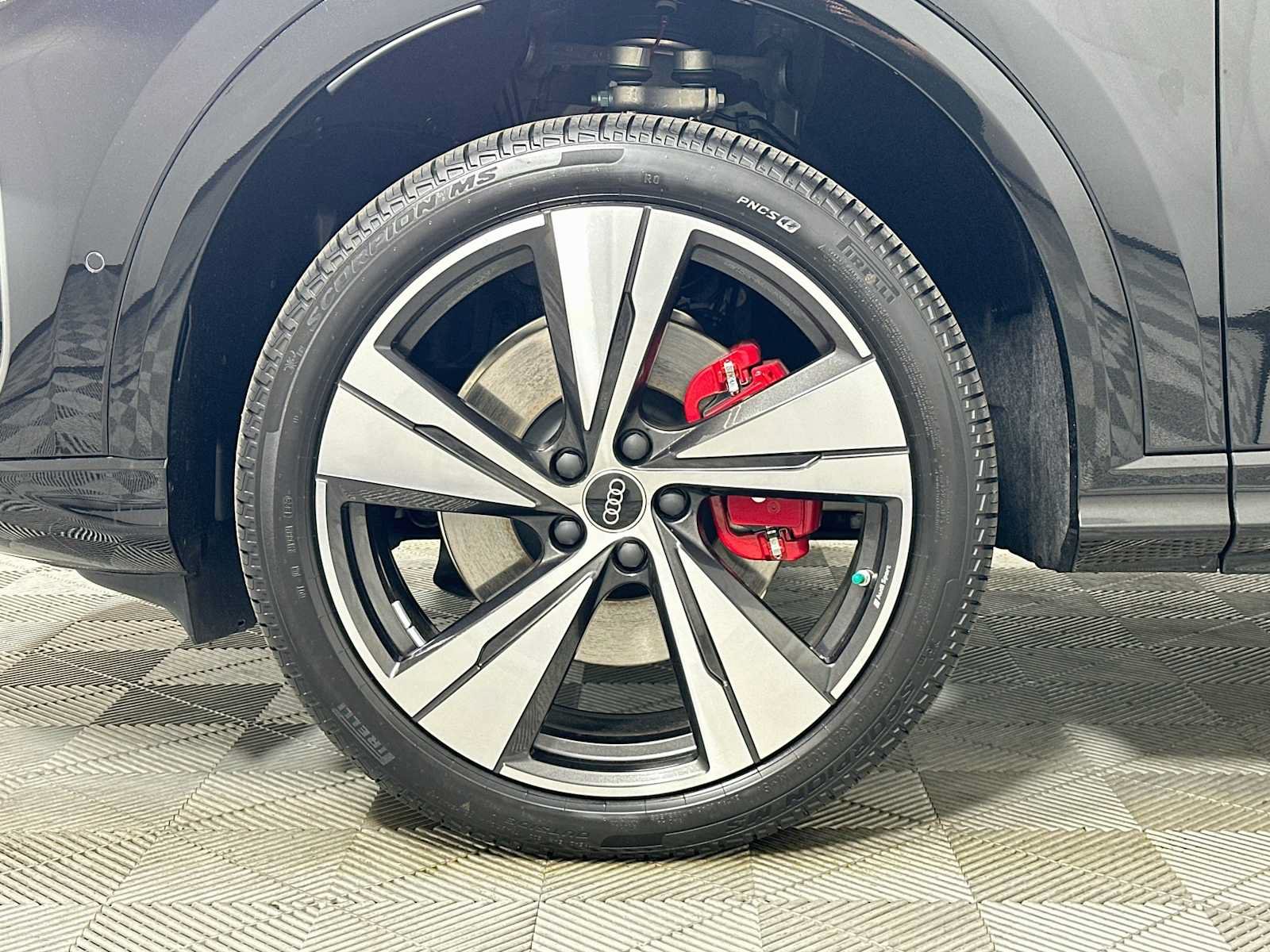 New 2026 Audi SQ5 Premium Plus AWD/4WD image 28