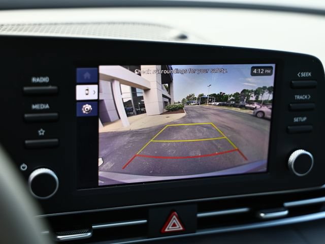 Used 2025 Hyundai Elantra Sport FWD image 35